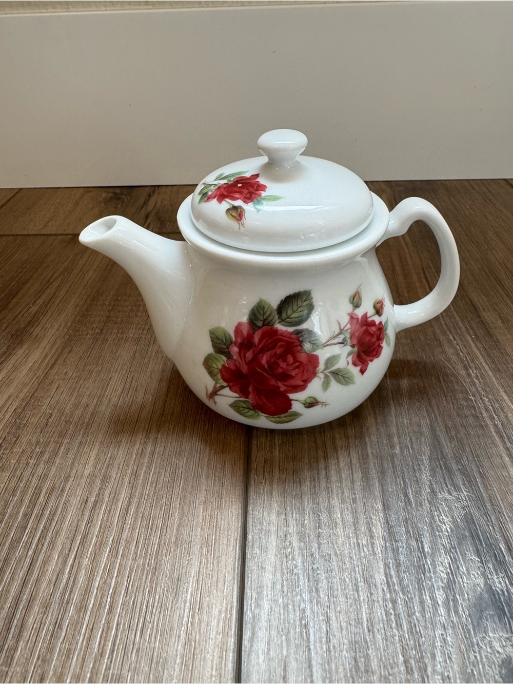 Vintage Ceramic Floral Mini Teapot | EUC | Cottagecore